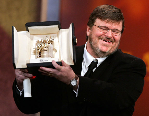 Разболео се Мајкл Мур 